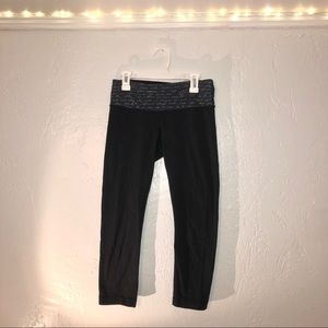 ✨mid rise high waisted Lululemon leggings